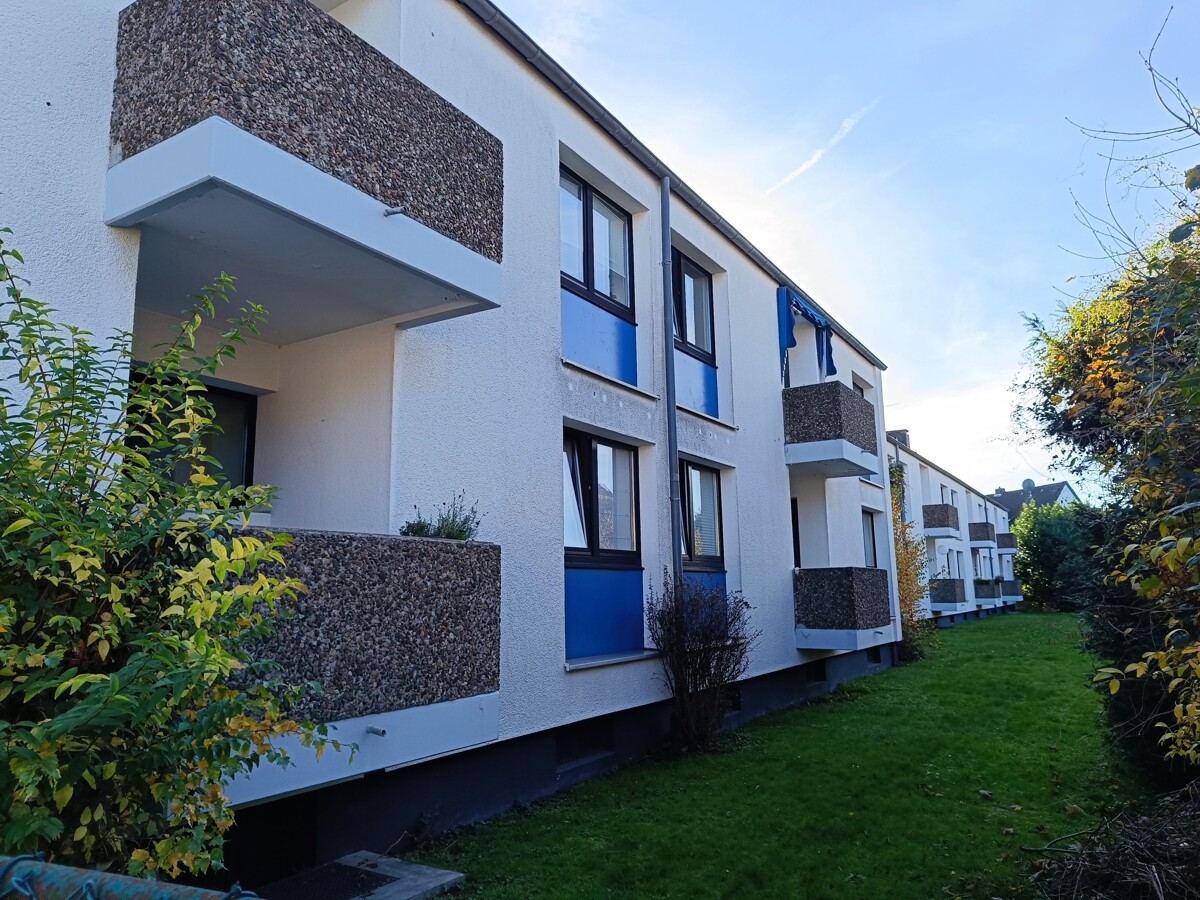 Straßenansicht-Rückseite