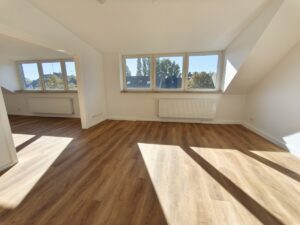 Ausblick Wohnküche und Wohnzimmer